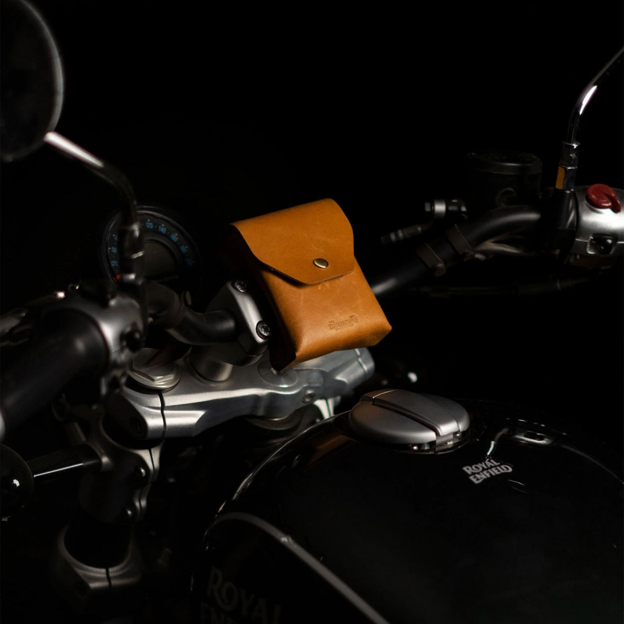 Trip Machine Trooper Helmet Bag - vintage tan