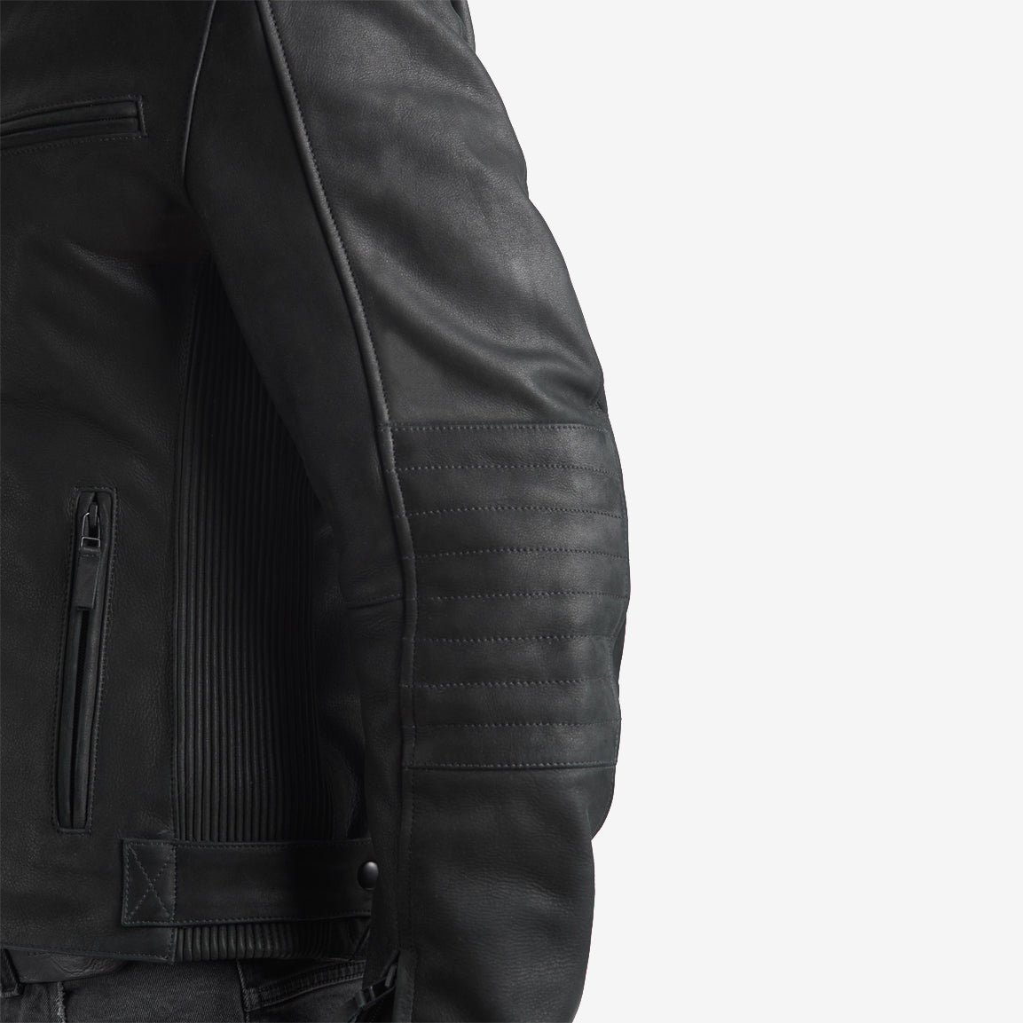 Pando Moto TATAMI LT 01 Motorrad-Jacke - black. Klassische Leder-Motorradjacke für den passenden Caferace-Look. CE-AA Level geprüfte Motorradjacke aus Leder inkl. Protektoren & herausnehmbarem Innenfutter.