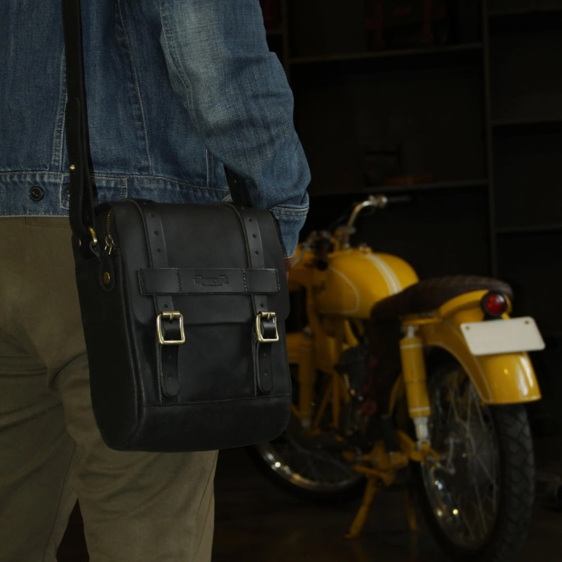 Tripmachine Vintage Tank & Tail Motorrad-Tankrucksack aus Leder - black