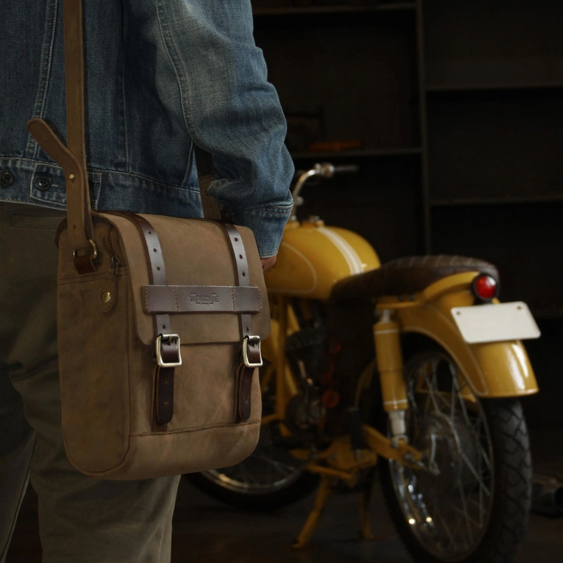 Tripmachine Vintage Tank & Tail Motorrad-Tankrucksack aus Leder - tobacco brown