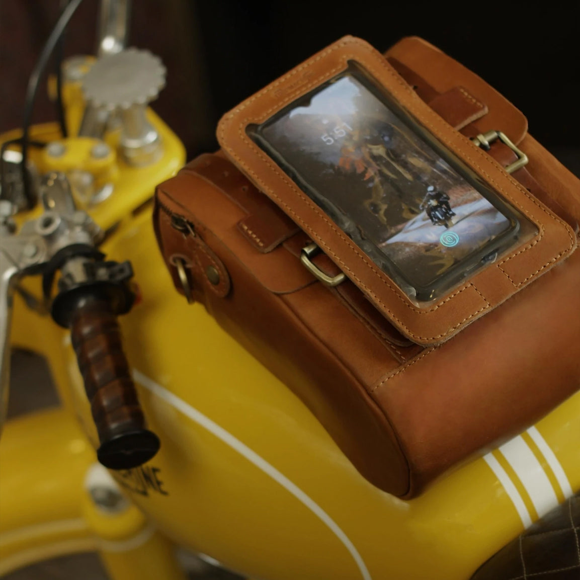 Tripmachine Vintage Tank & Tail Motorrad-Tankrucksack aus Leder - vintage tan brown