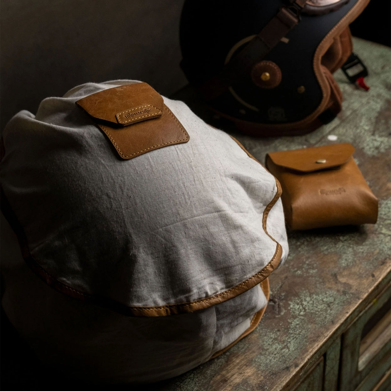 Trip Machine Trooper Helmet Bag - vintage tan