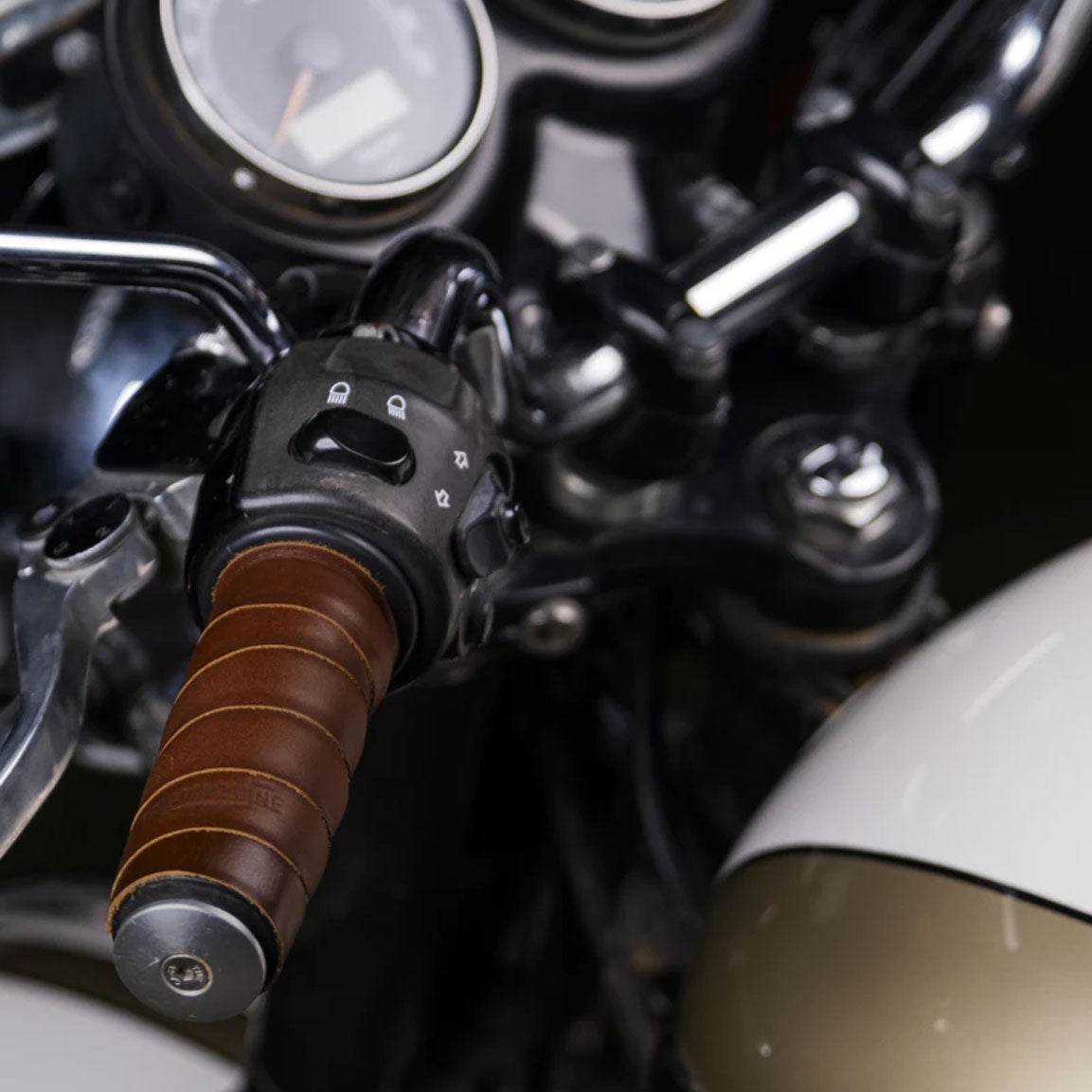 Trip Machine Grips Wrap Motorrad-Griffband aus Leder - Cognac